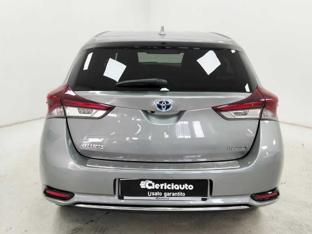 Toyota Auris usata a Como (7)