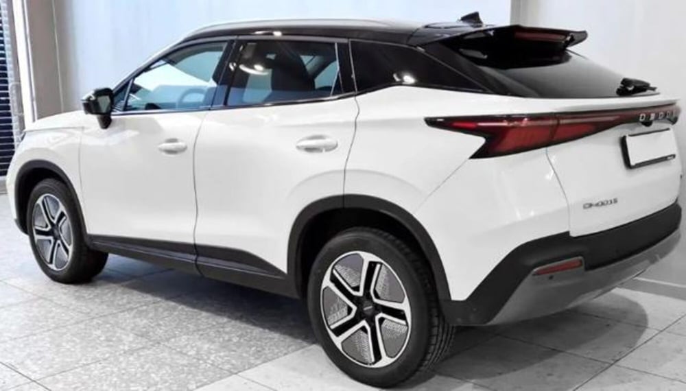 Omoda Omoda 5 EV nuova a Bologna (2)