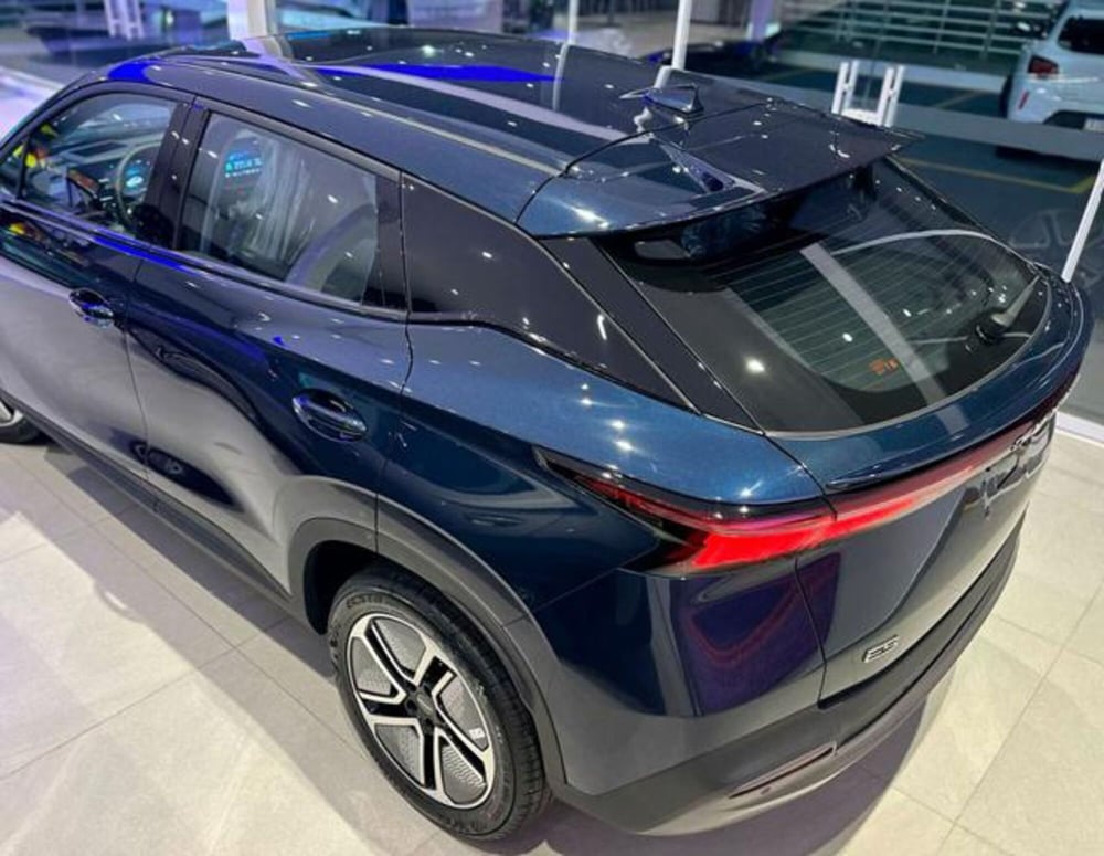 Omoda Omoda 5 EV nuova a Bologna (3)