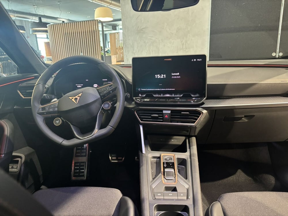 Cupra Formentor nuova a Ferrara (14)