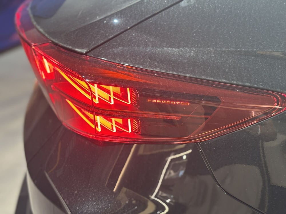 Cupra Formentor nuova a Ferrara (16)