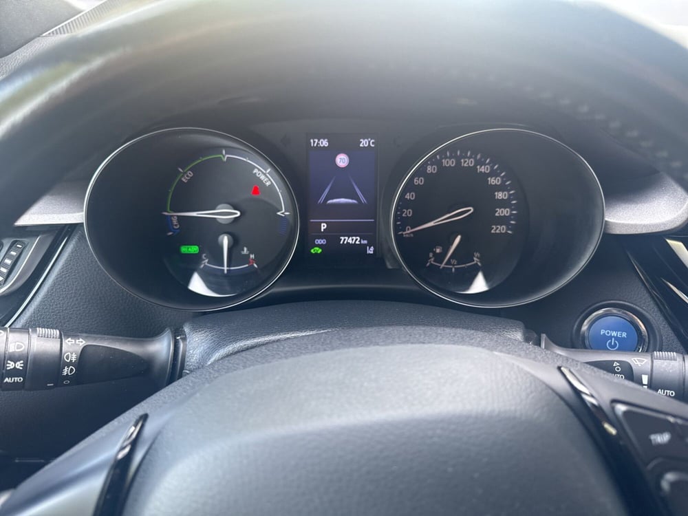 Toyota Toyota C-HR usata a Ferrara (13)