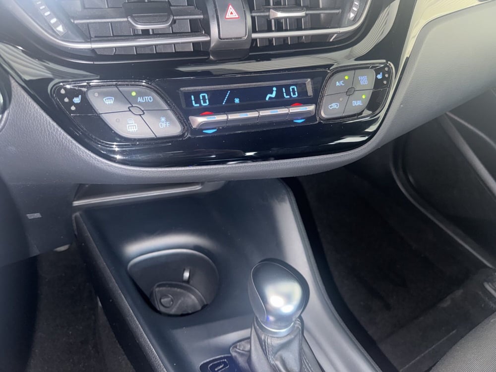 Toyota Toyota C-HR usata a Ferrara (17)
