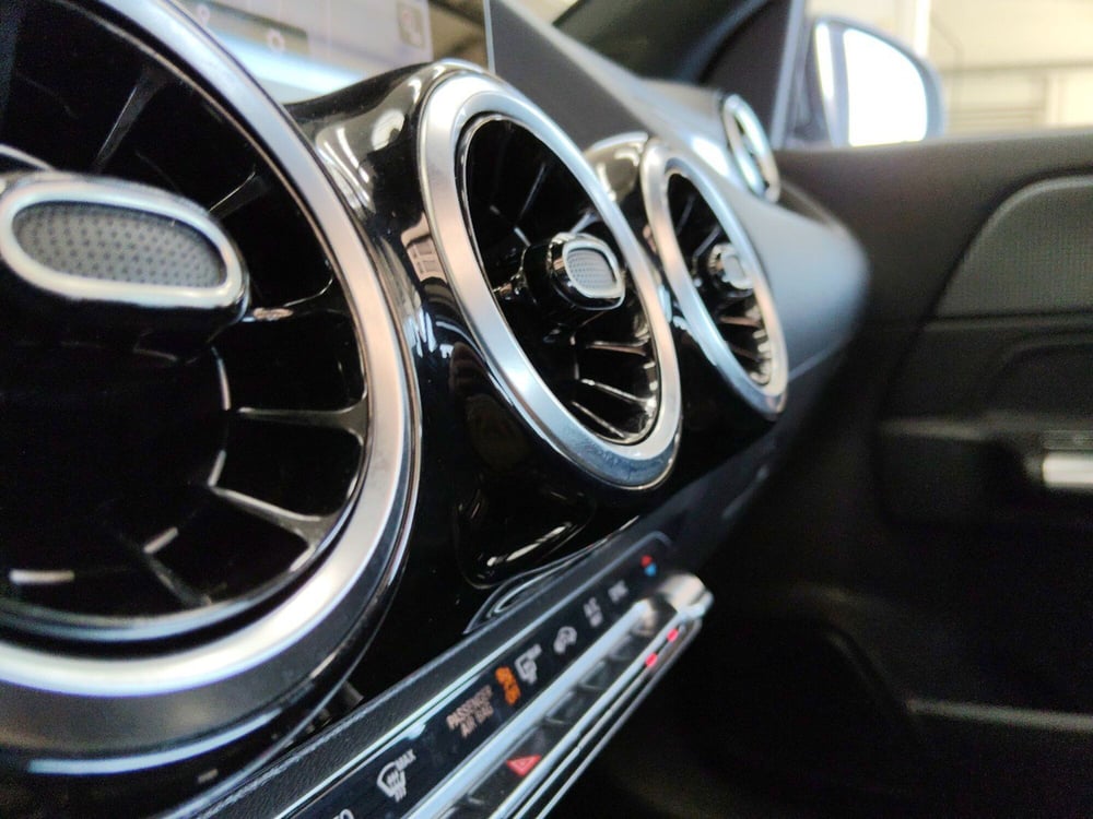 Mercedes-Benz GLA SUV usata a Pescara (16)