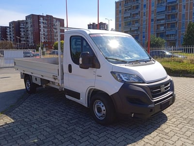 Fiat Ducato 35 LH1 2.2 mjt3 140cv ribalt.trilat. AT9 serie 9 del 2022 usata a Moncalieri