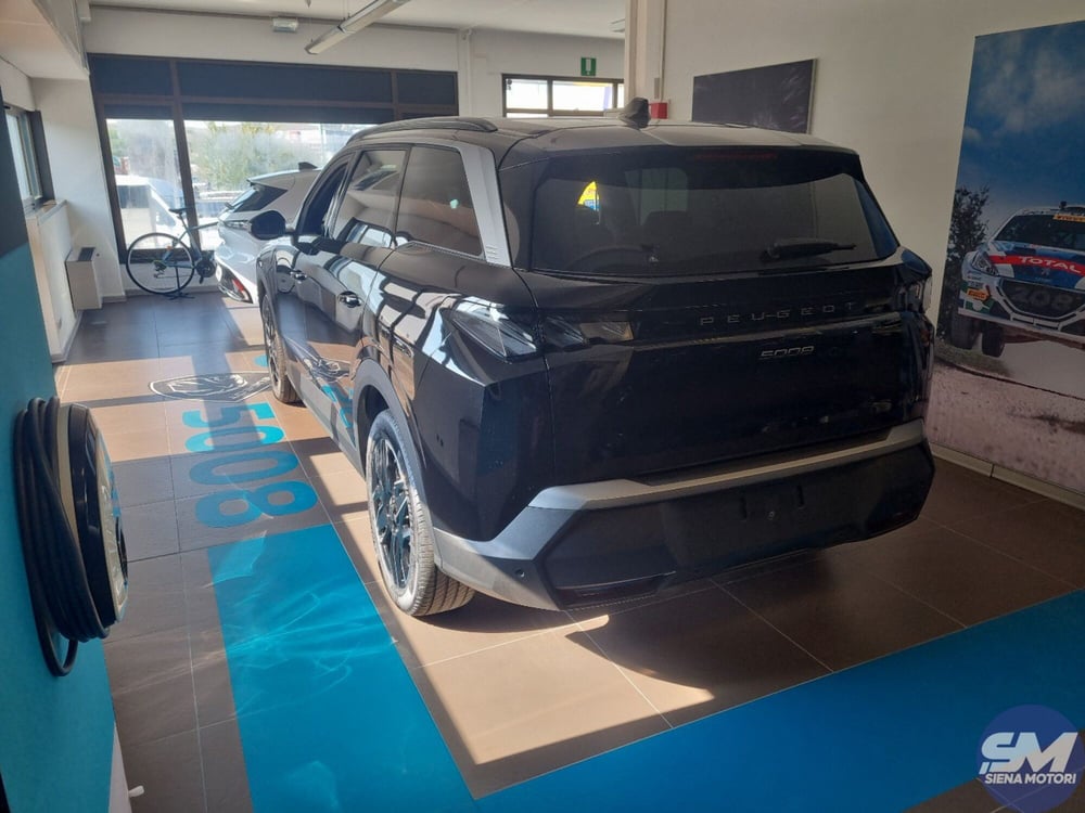 Peugeot 5008 nuova a Firenze (3)