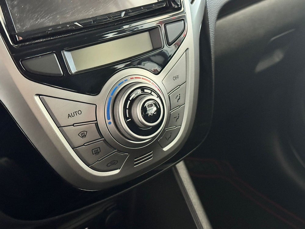 Hyundai ix20 usata a Pavia (11)
