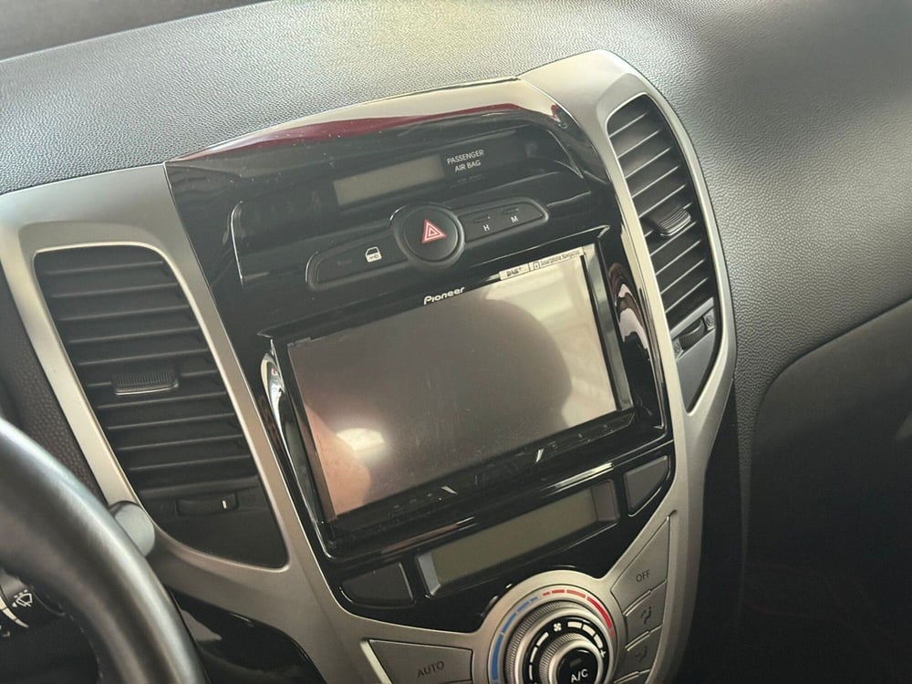 Hyundai ix20 usata a Pavia (12)