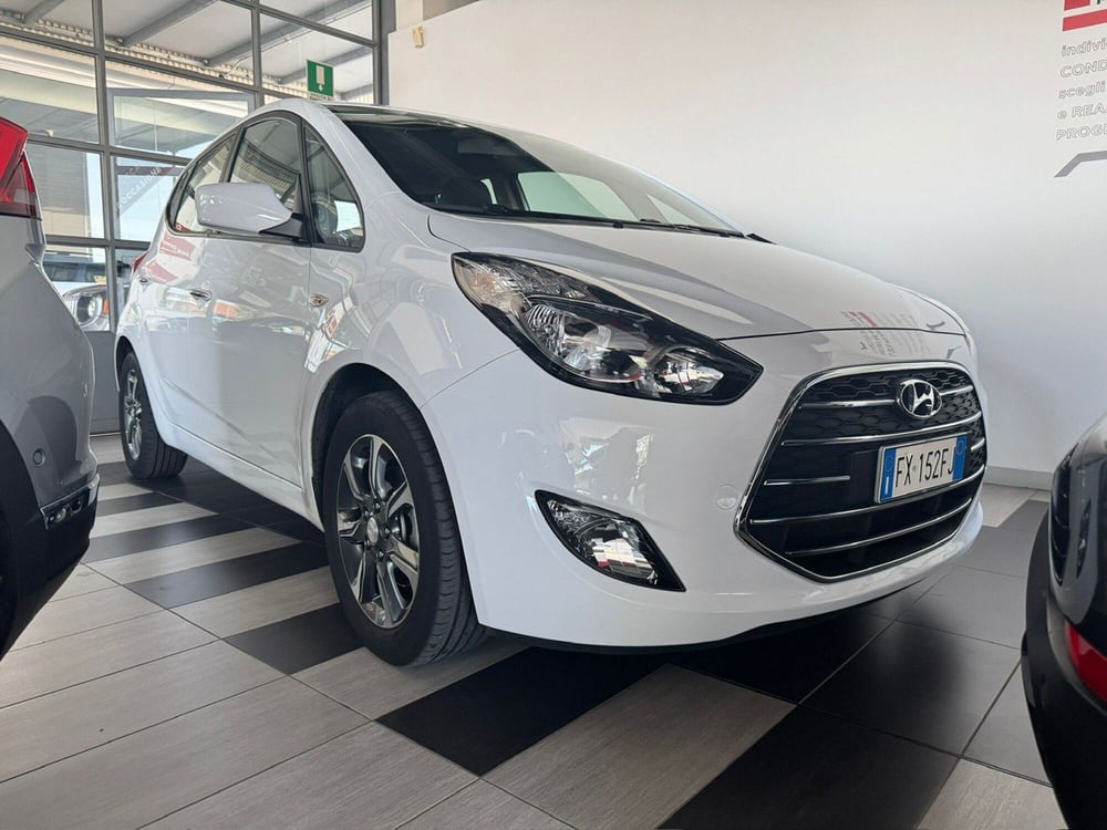Hyundai ix20 usata a Pavia (4)