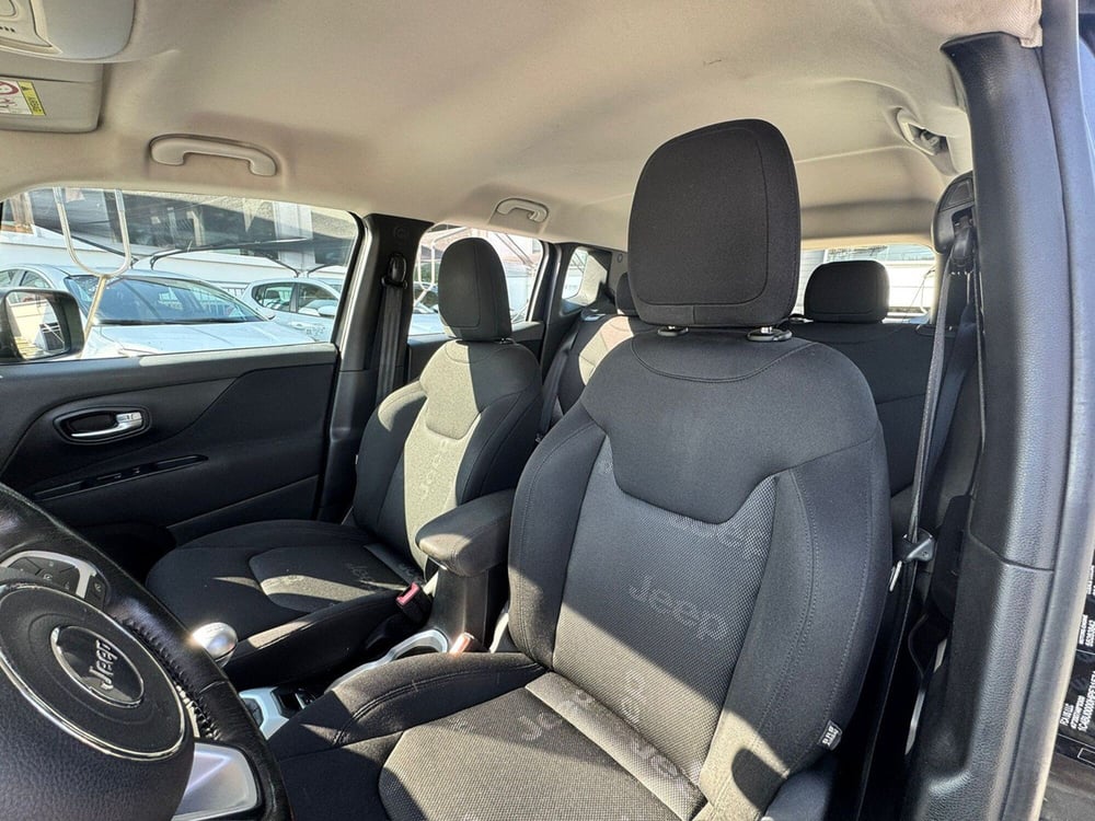 Jeep Renegade usata a Pavia (7)