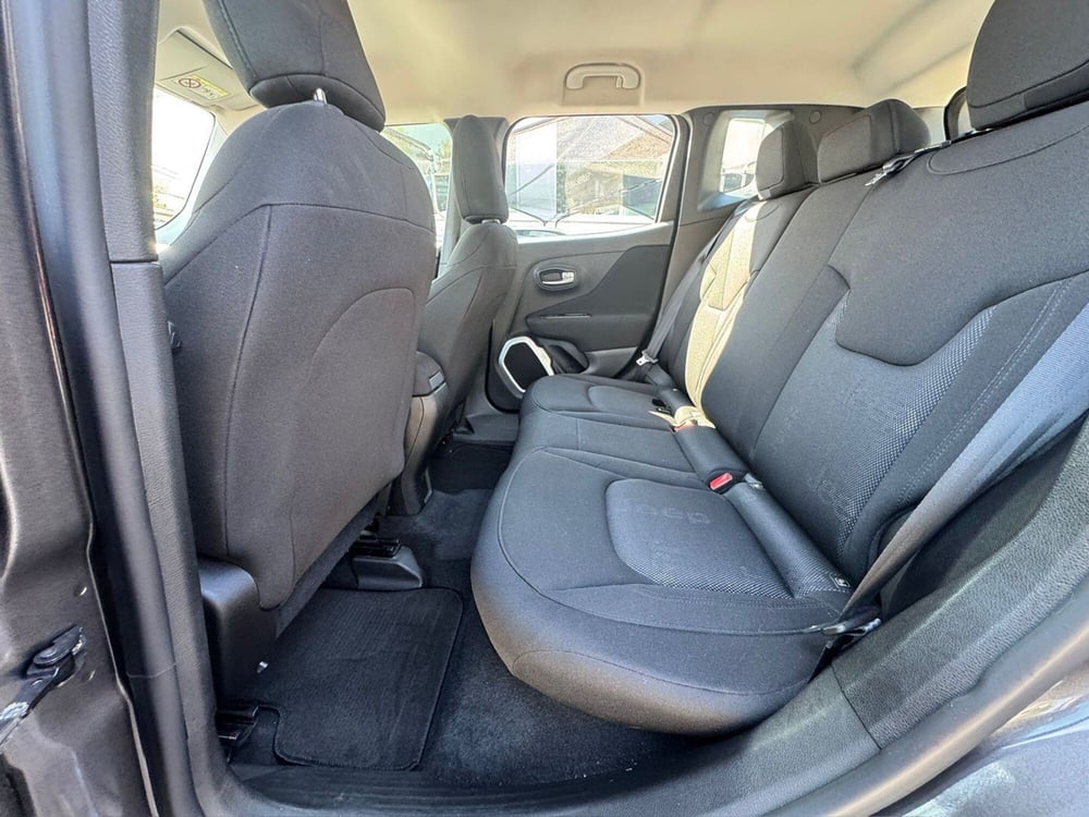 Jeep Renegade usata a Pavia (9)