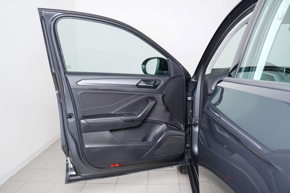 Volkswagen T-Roc usata a Perugia (14)