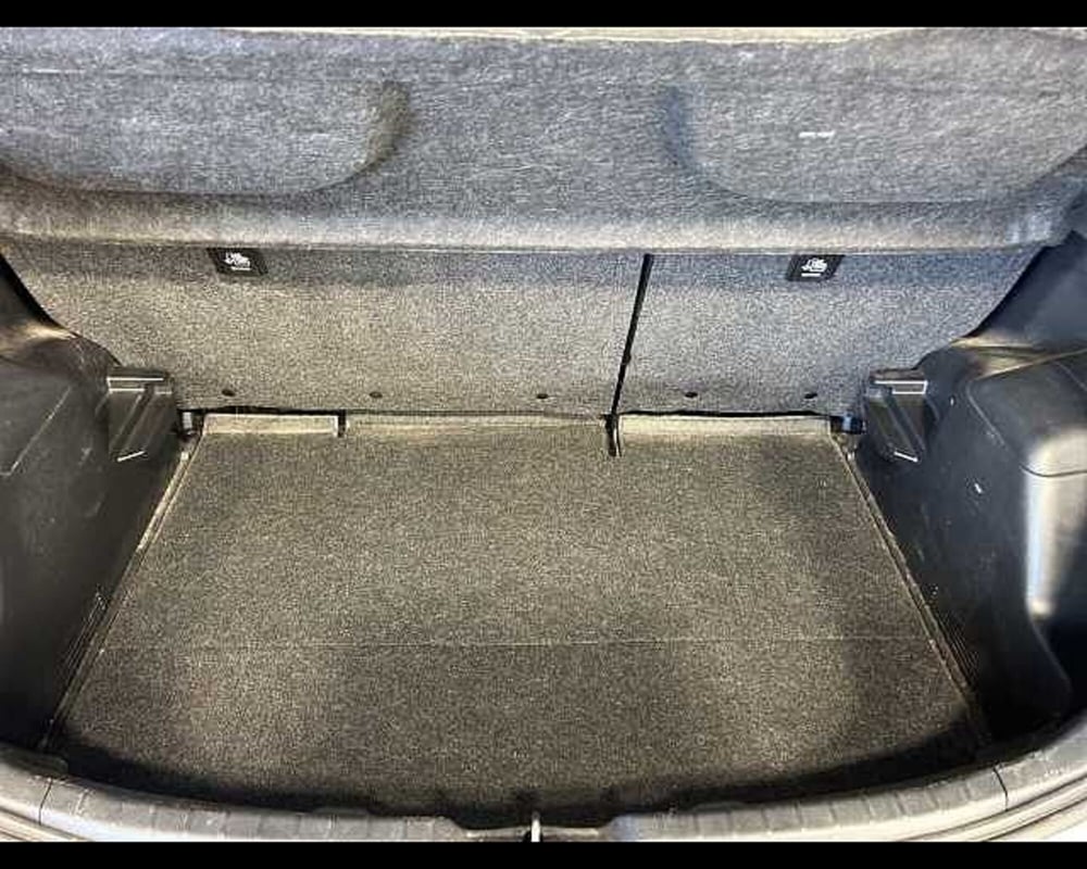 Toyota Yaris usata a Roma (10)