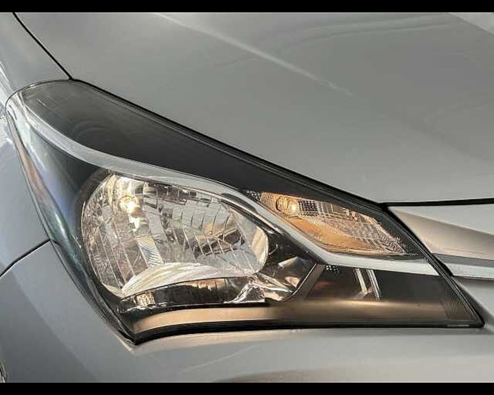 Toyota Yaris usata a Roma (12)