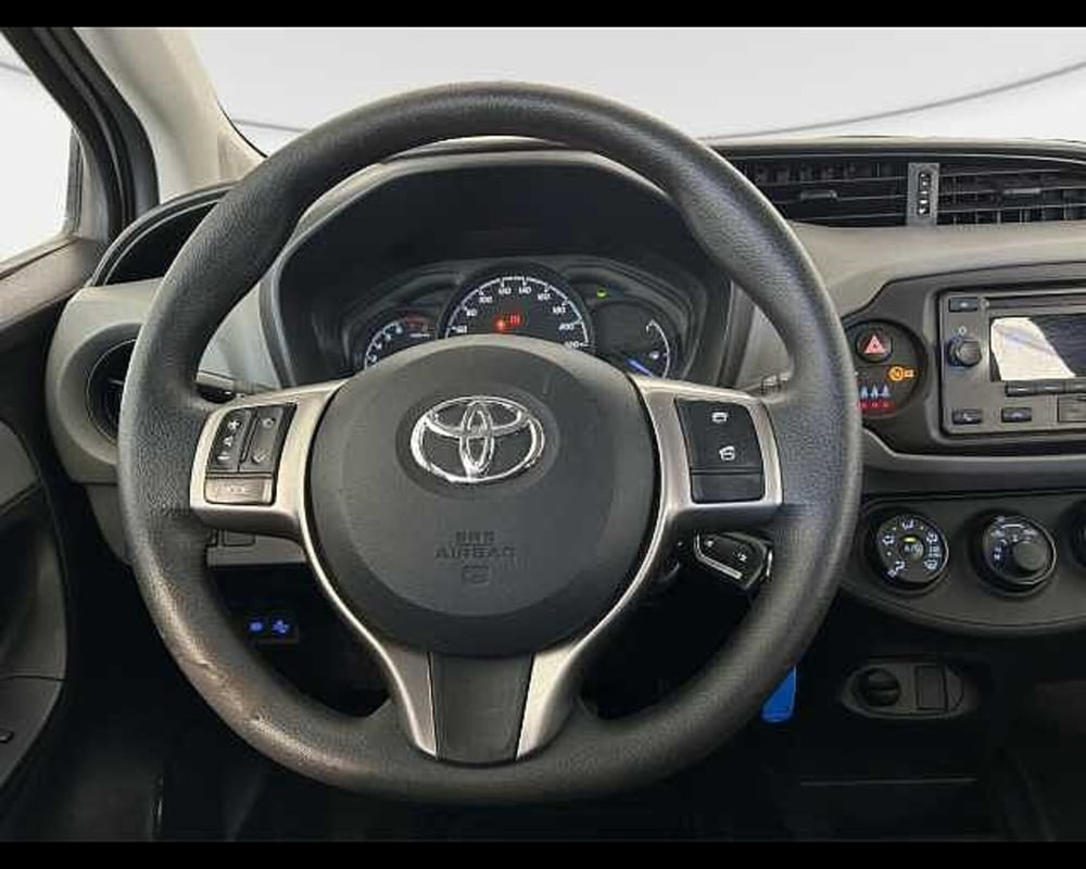 Toyota Yaris usata a Roma (7)