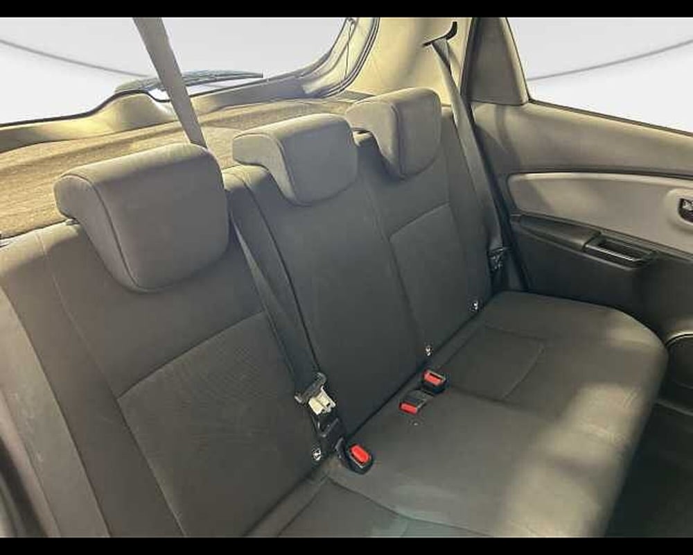 Toyota Yaris usata a Roma (9)