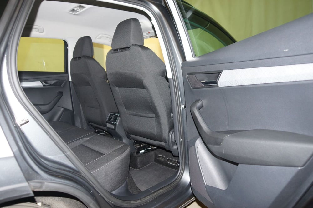 Skoda Karoq usata a Torino (12)