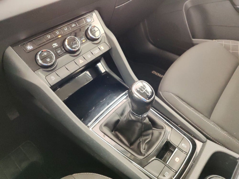 Skoda Karoq usata a Massa-Carrara (11)