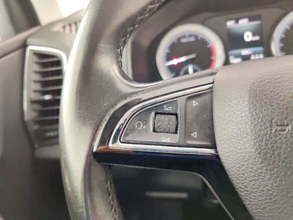 Skoda Karoq usata a Massa-Carrara (14)