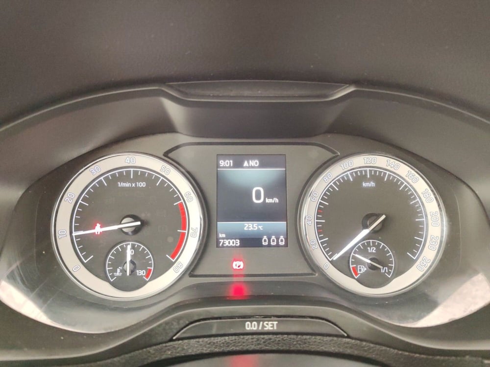 Skoda Karoq usata a Massa-Carrara (15)