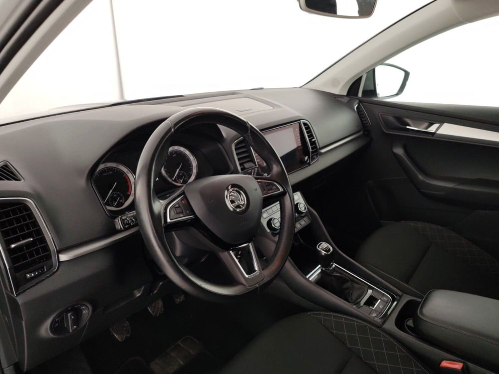 Skoda Karoq usata a Massa-Carrara (8)
