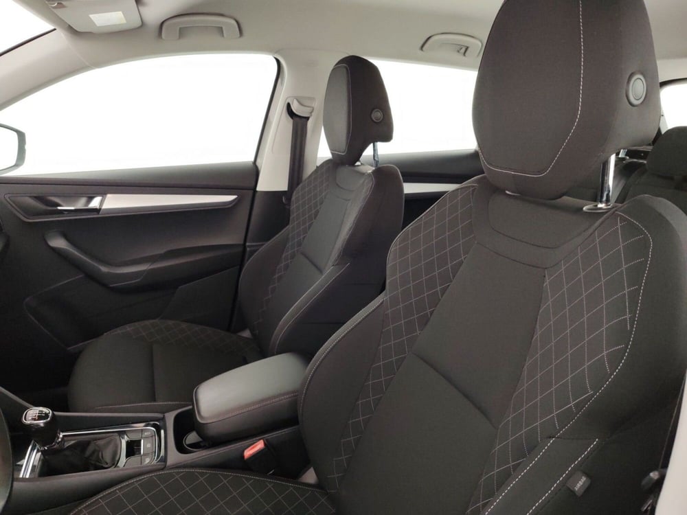 Skoda Karoq usata a Massa-Carrara (9)