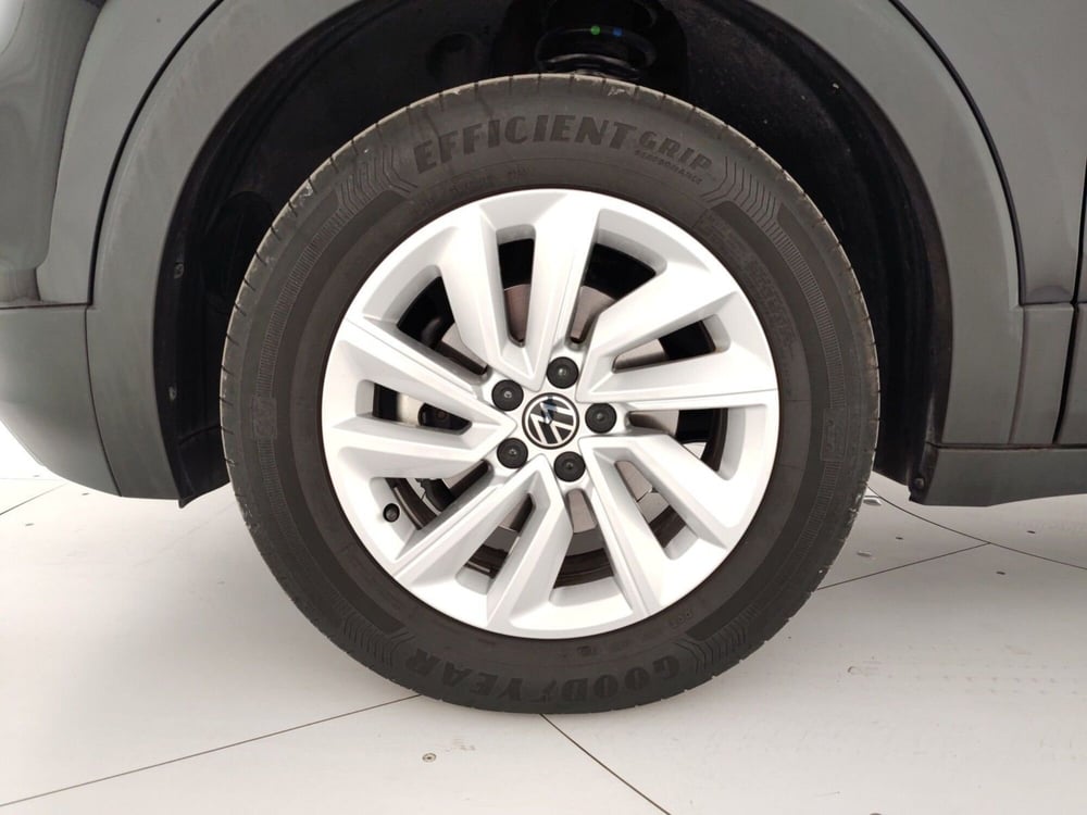 Volkswagen T-Cross usata a Massa-Carrara (6)
