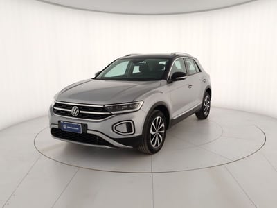 Volkswagen T-Roc 1.5 TSI ACT Style BlueMotion Technology del 2022 usata a Massa
