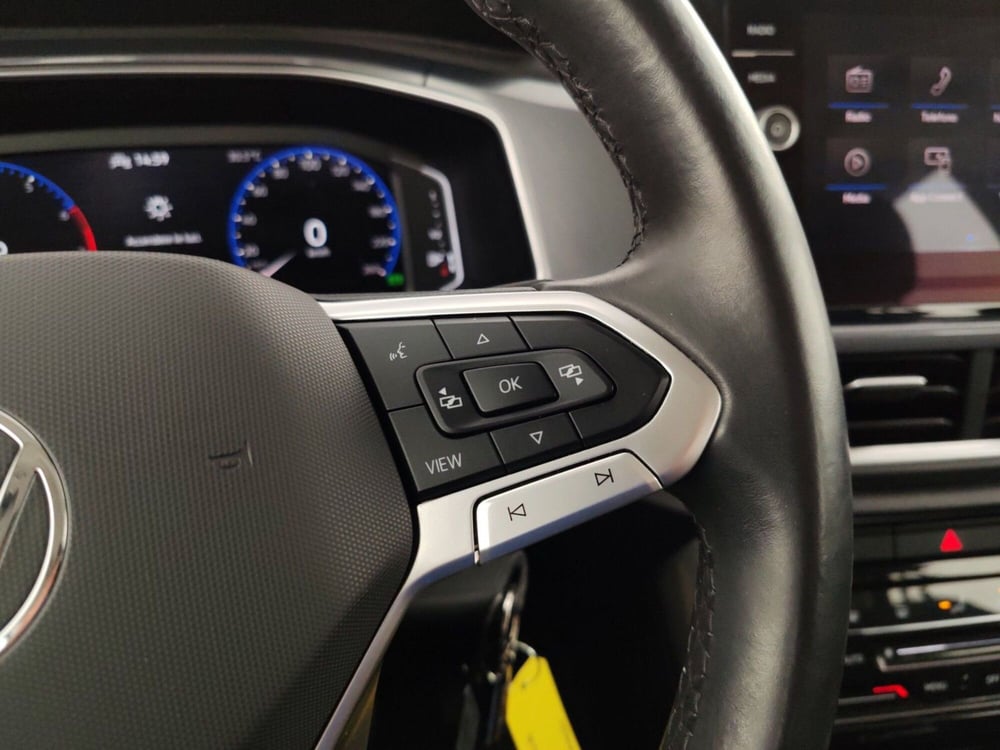 Volkswagen T-Roc usata a Massa-Carrara (13)