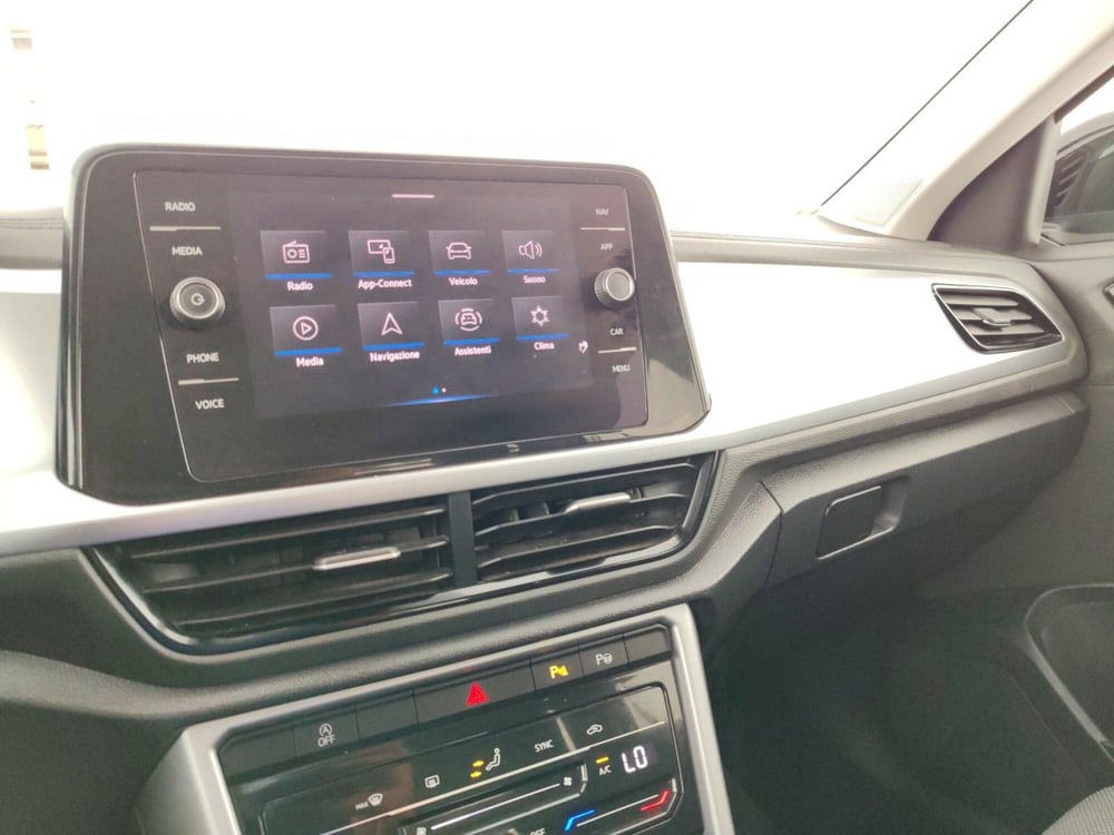 Volkswagen T-Roc usata a Massa-Carrara (13)