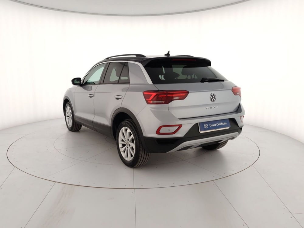 Volkswagen T-Roc usata a Massa-Carrara (2)