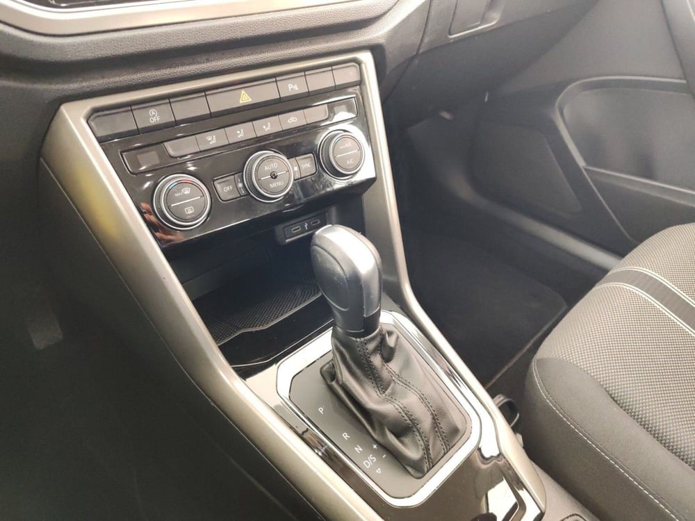 Volkswagen T-Roc usata a Massa-Carrara (11)