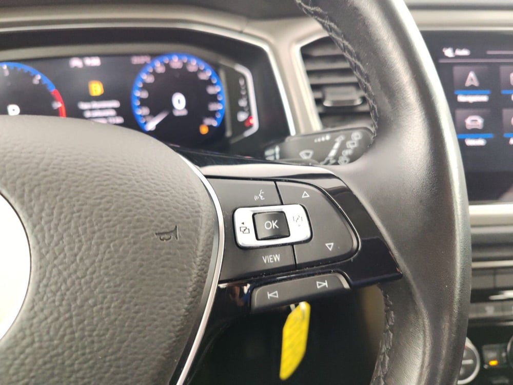 Volkswagen T-Roc usata a Massa-Carrara (13)