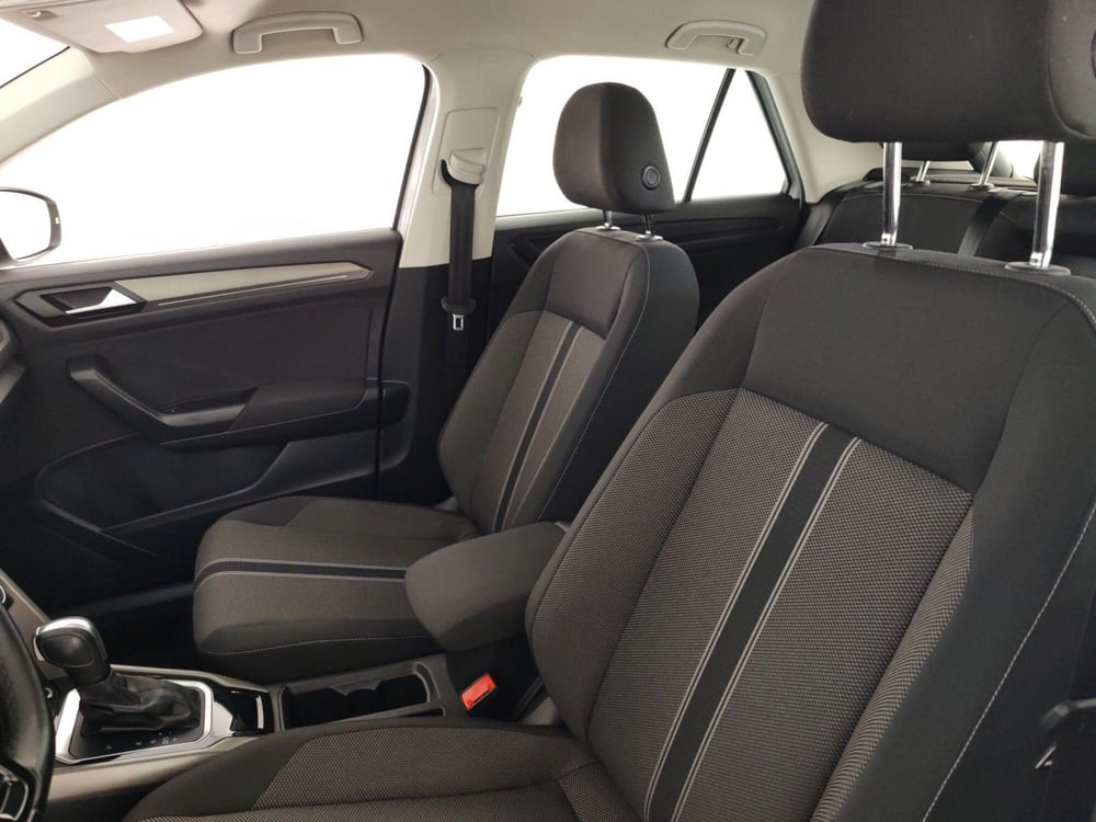 Volkswagen T-Roc usata a Massa-Carrara (9)