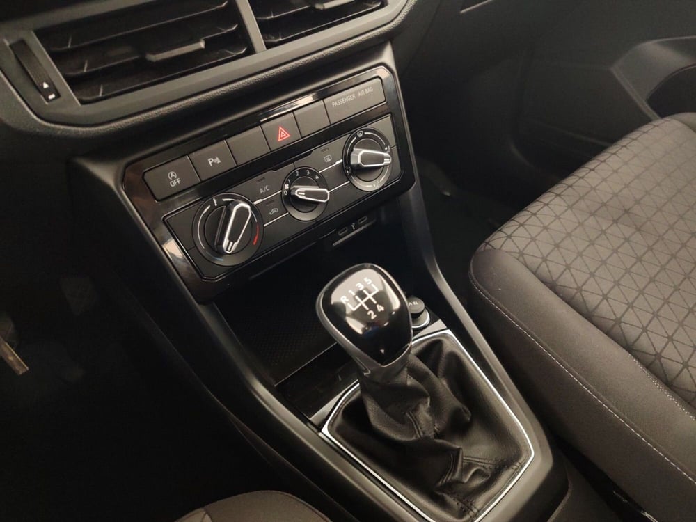 Volkswagen T-Cross usata a Massa-Carrara (11)
