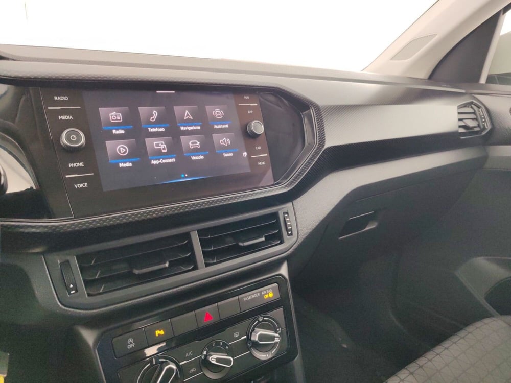 Volkswagen T-Cross usata a Massa-Carrara (12)