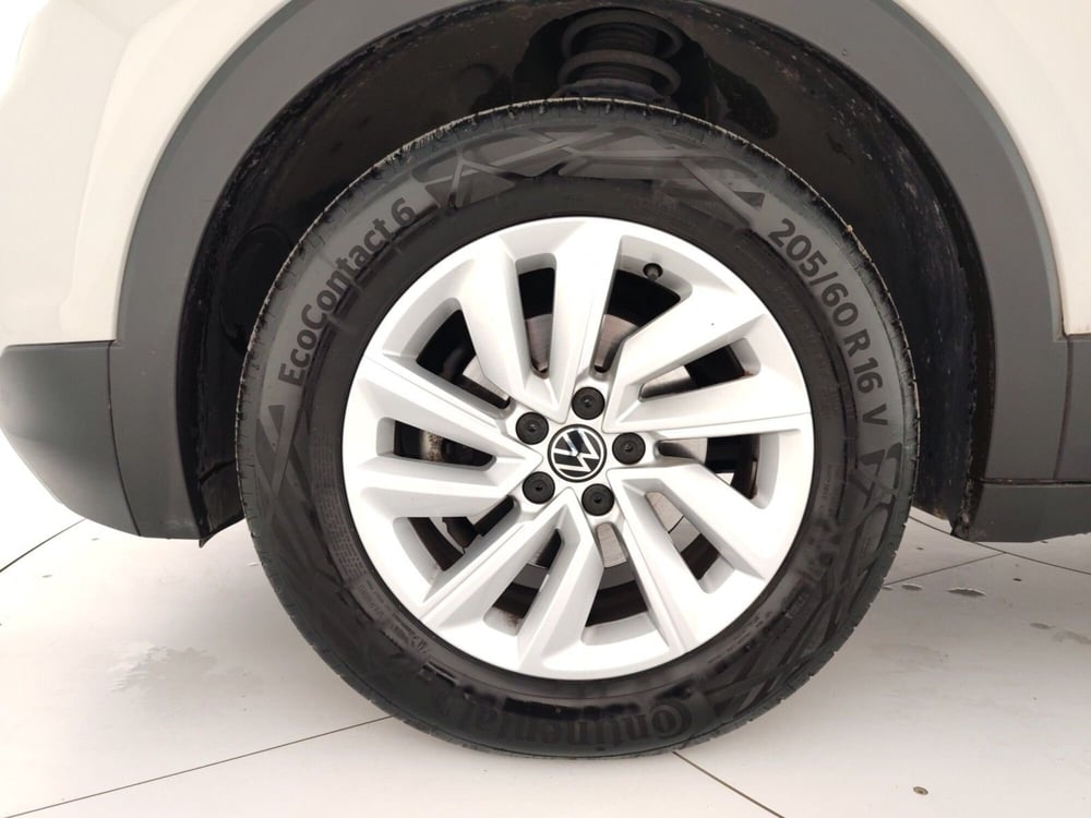 Volkswagen T-Cross usata a Massa-Carrara (6)