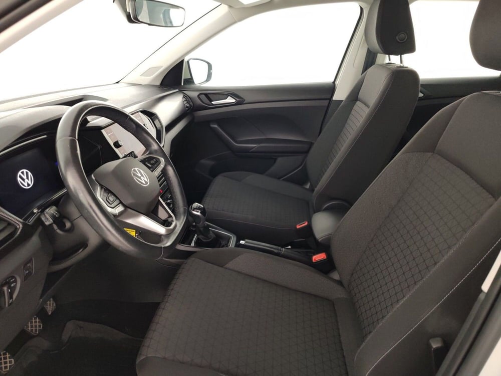 Volkswagen T-Cross usata a Massa-Carrara (7)