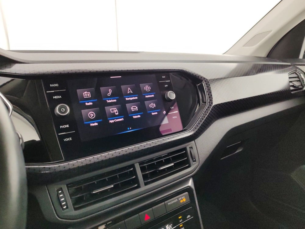 Volkswagen T-Cross usata a Massa-Carrara (12)