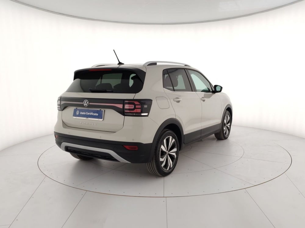 Volkswagen T-Cross usata a Massa-Carrara (3)