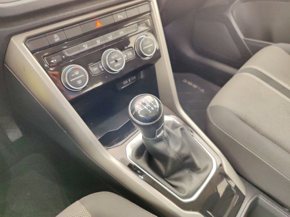 Volkswagen T-Roc usata a Massa-Carrara (11)