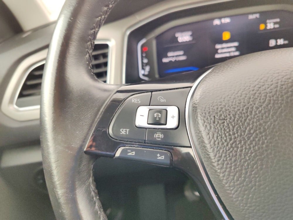 Volkswagen T-Roc usata a Massa-Carrara (14)