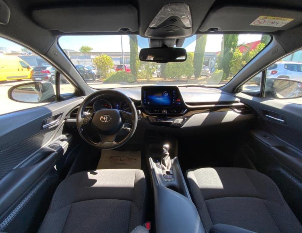 Toyota Toyota C-HR usata a Perugia (10)