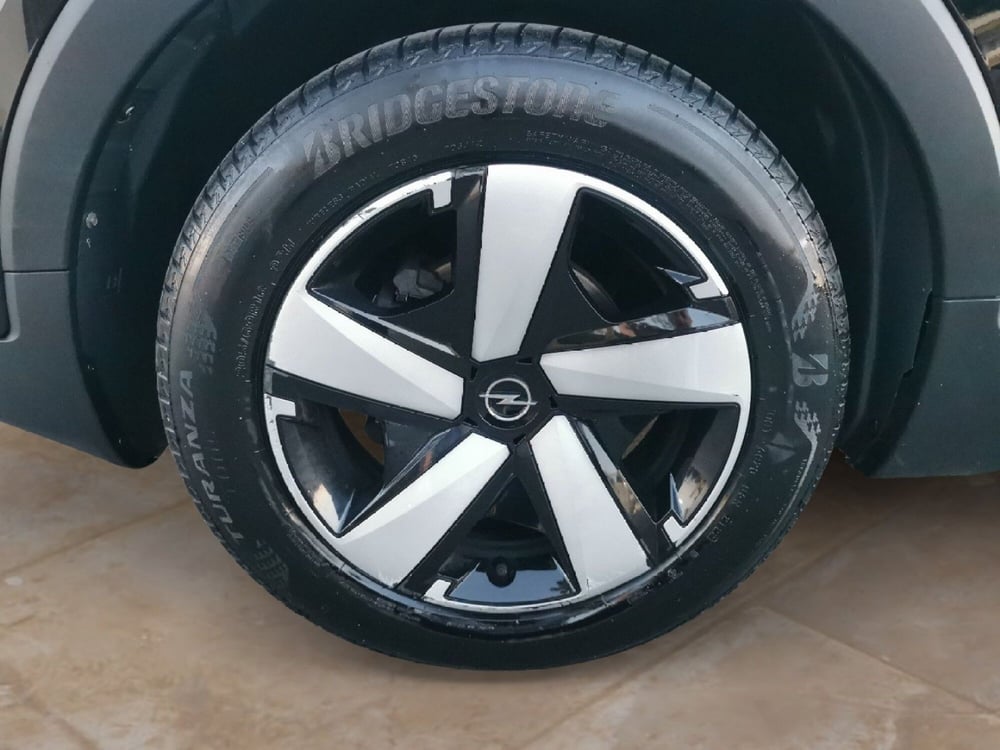Opel Crossland usata a Taranto (9)