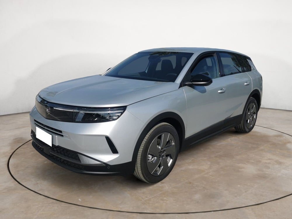 Opel Grandland nuova a Taranto
