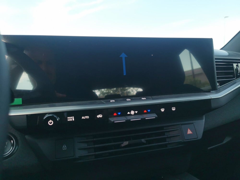 Opel Grandland nuova a Taranto (15)