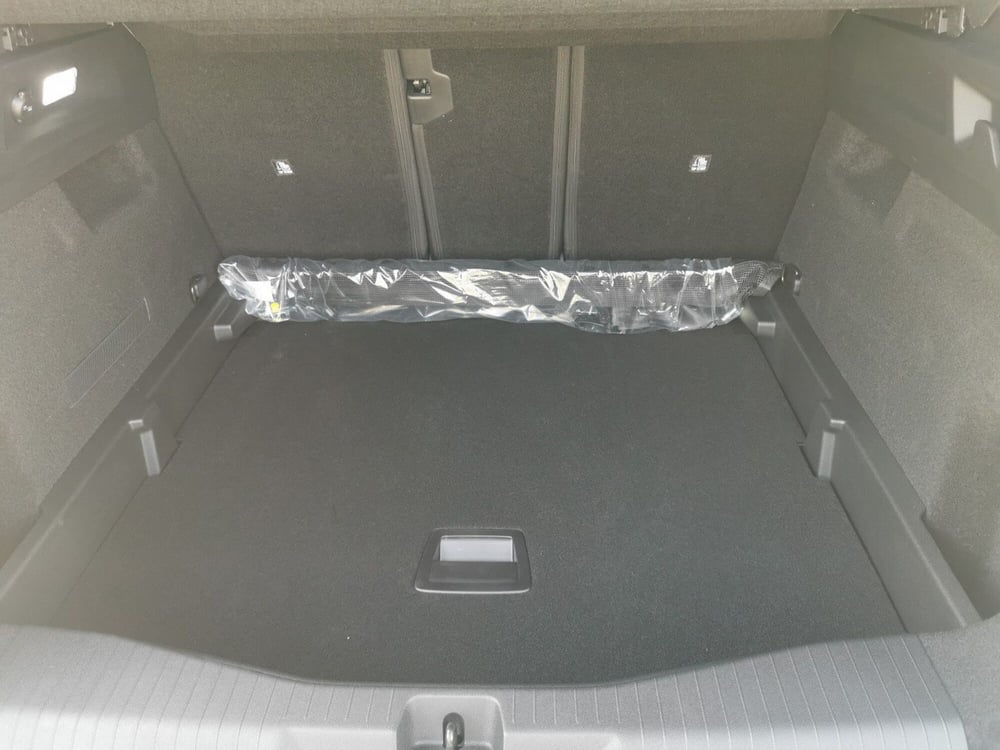 Opel Grandland nuova a Taranto (18)