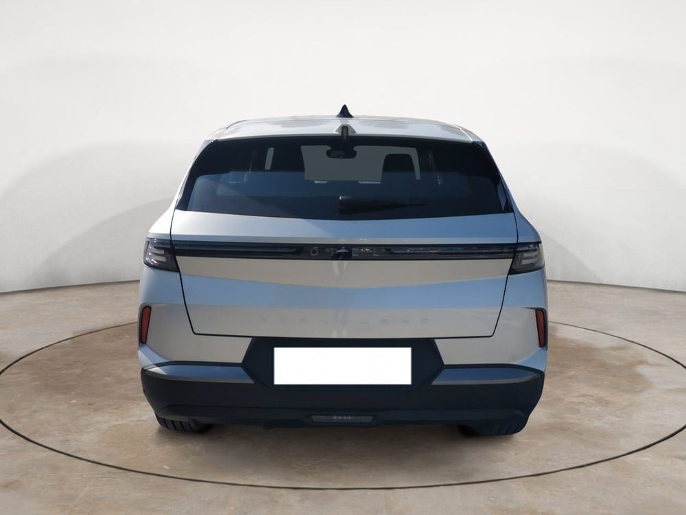 Opel Grandland nuova a Taranto (4)