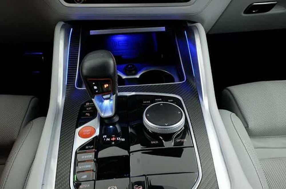 BMW XM usata a Mantova (20)