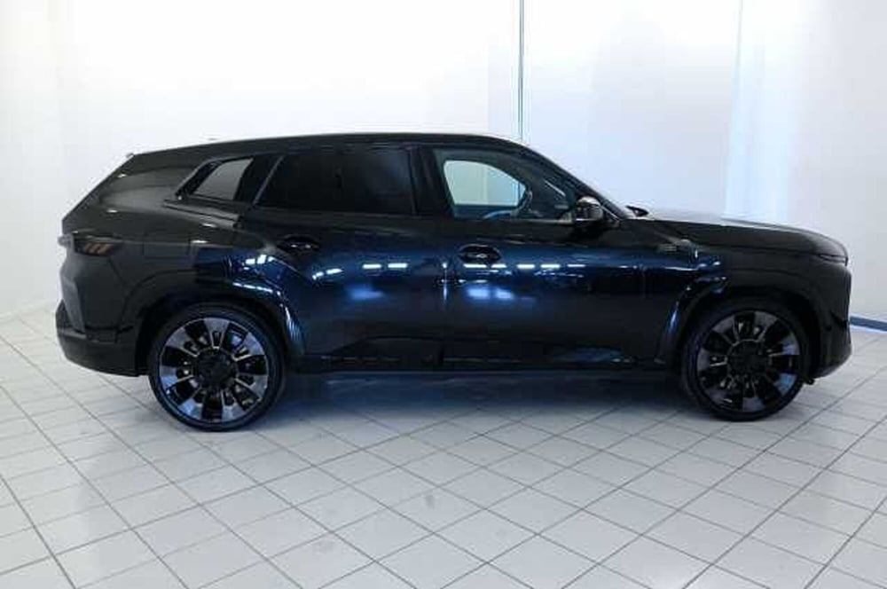 BMW XM usata a Mantova (6)